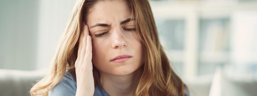 boli cie glowa przyczyna moze byc kregoslup